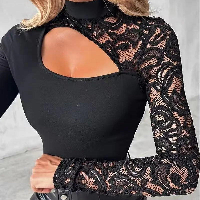đ2026 Ăj modell âš Aszimmetrikus csipkĂ©s slim fit felsĆ â ElegĂĄns, merĂ©sz Ă©s nĆies minden alkalomra!