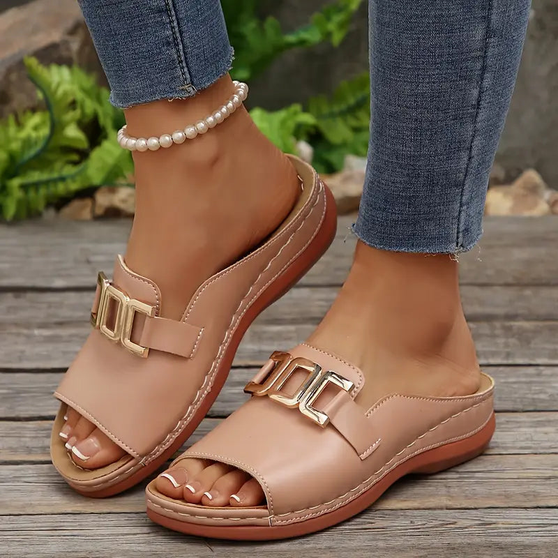 【EU 36-45】👡Egyszerű fém csatos szandál