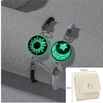 Nap és Hold – Egy Lélek. 💞 Karkötők pároknak, akik a távolság ellenére is összekapcsolódnak.