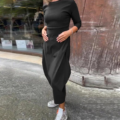 Egyszerű, elegáns női ruha zsebbel