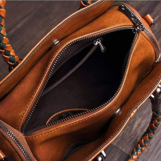 Nagy kapacitású női bőrtáska