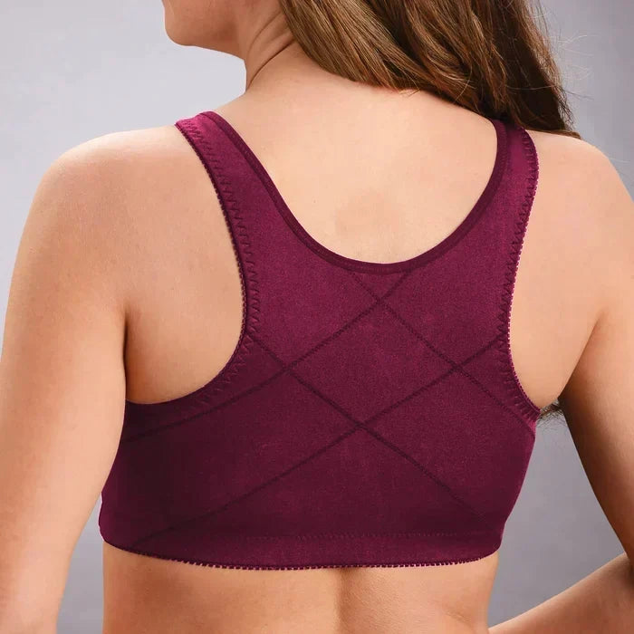 Elöl záródó melltartó