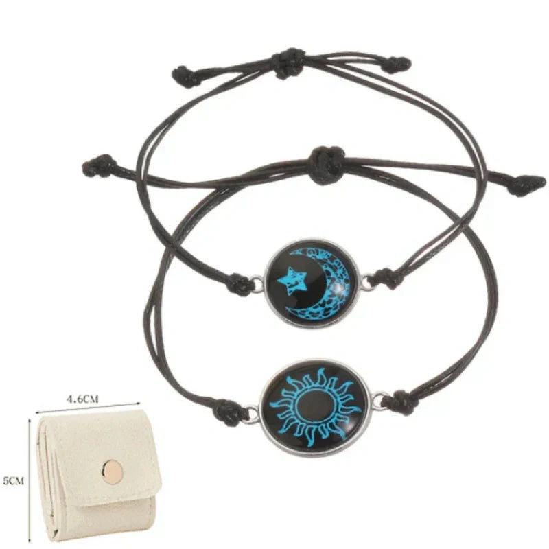 Nap és Hold – Egy Lélek. 💞 Karkötők pároknak, akik a távolság ellenére is összekapcsolódnak.