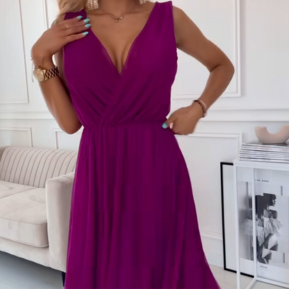 Ujjatlan, V-nyakú sifon ruha